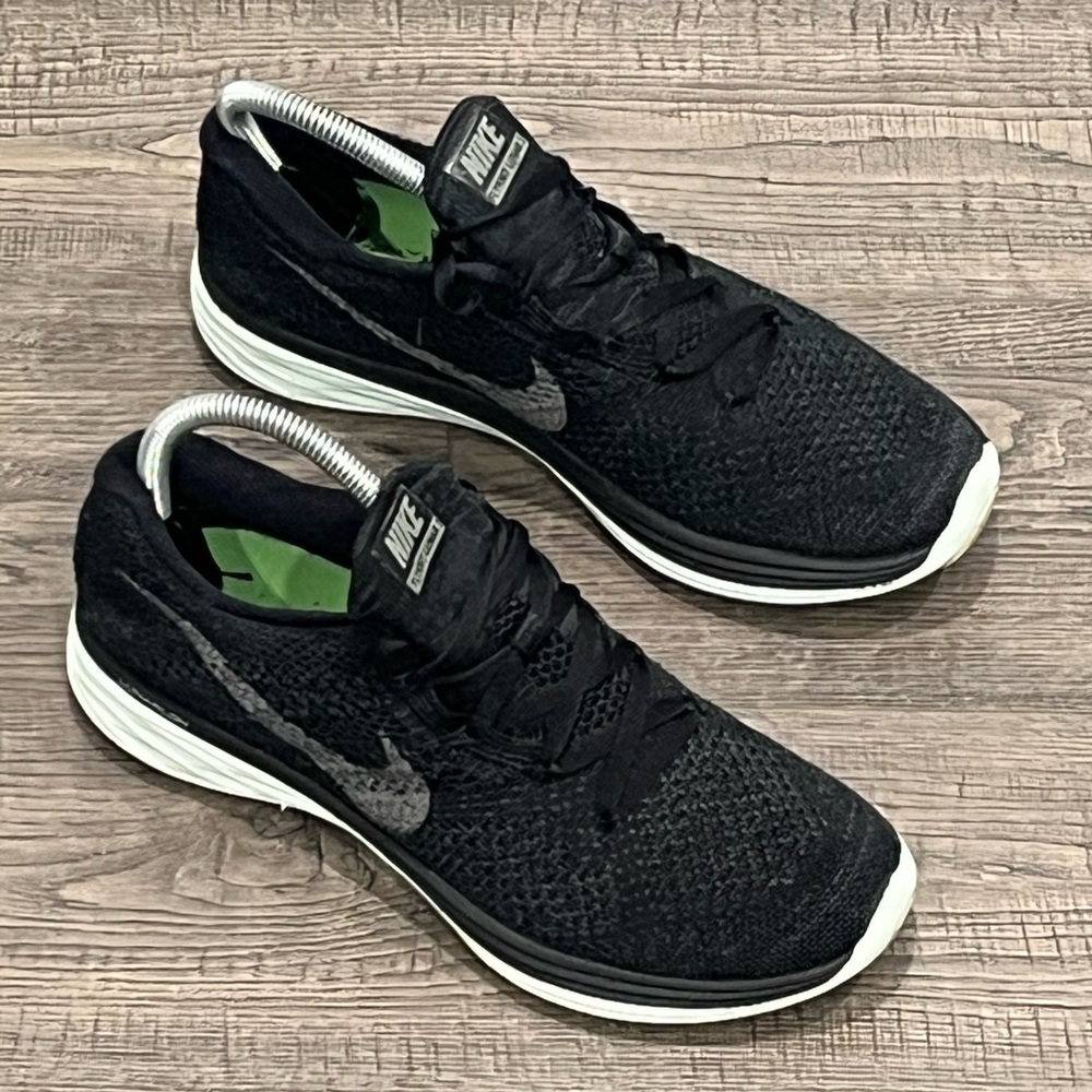 Nike WMNS Flyknit Lunar3 Midnight Pack 826838-003 Size 8